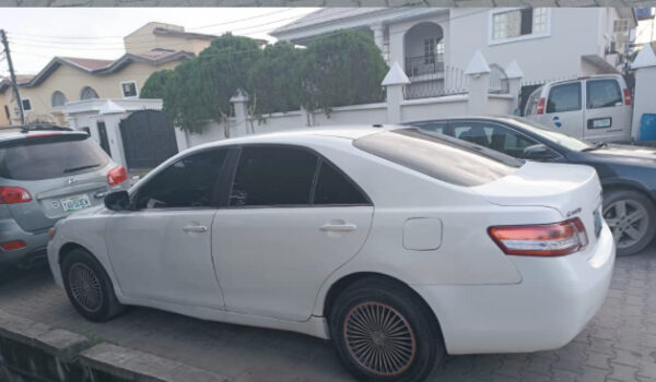 Toyota Camry 2011