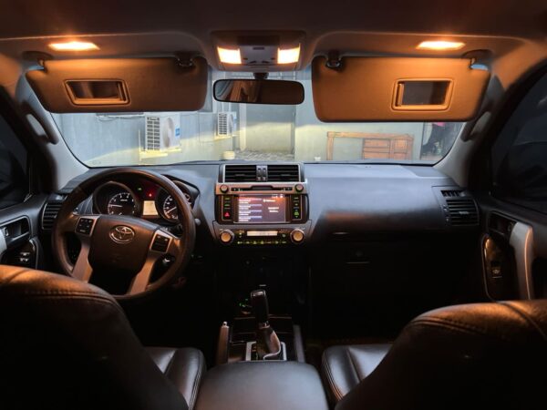 2016 Toyota Prado - Image 4