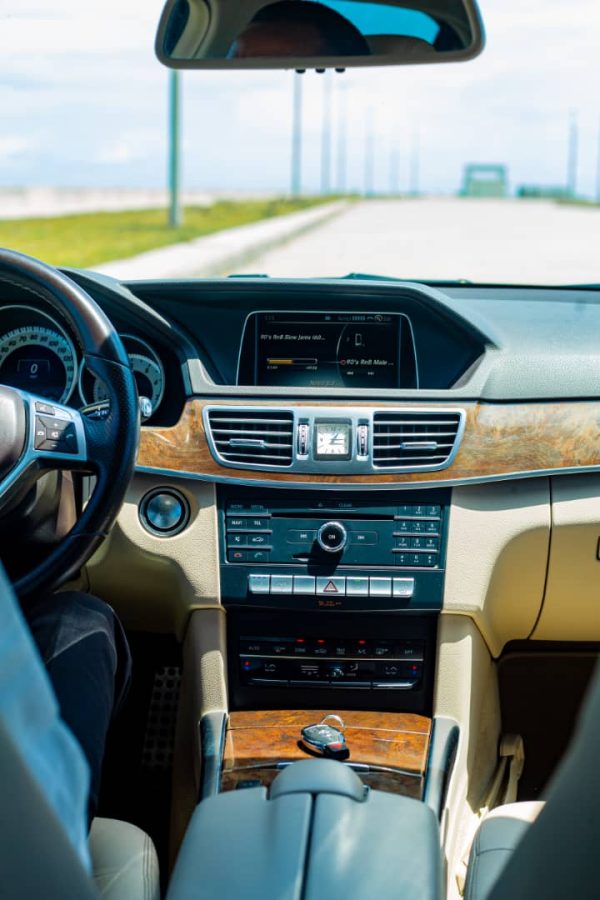 2015 Mercedes-Benz E350 - Image 2