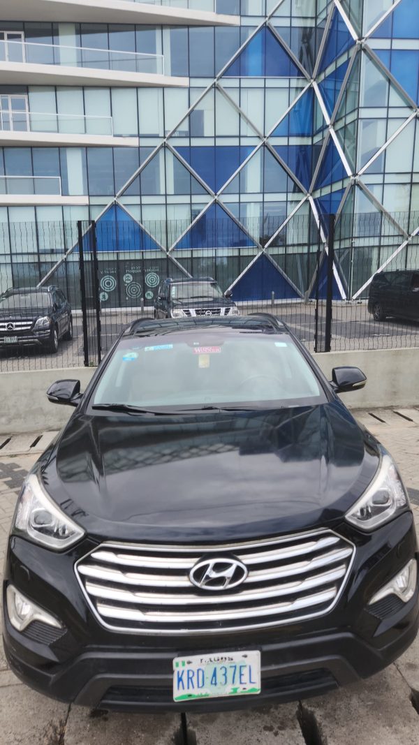 2016 Hyundai Santafe (Monthly Booking) - Image 9