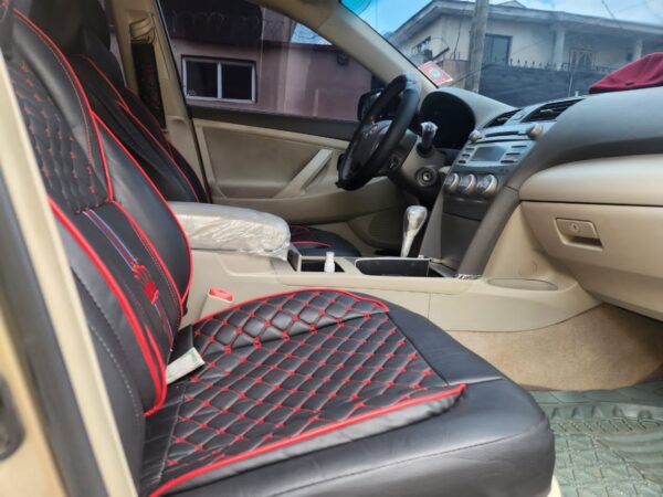 2011 Toyota Camry - Image 5