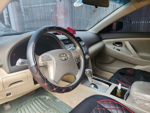2011 Toyota Camry - Image 7