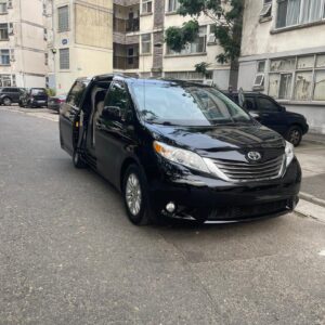 2013 Toyota Sienna