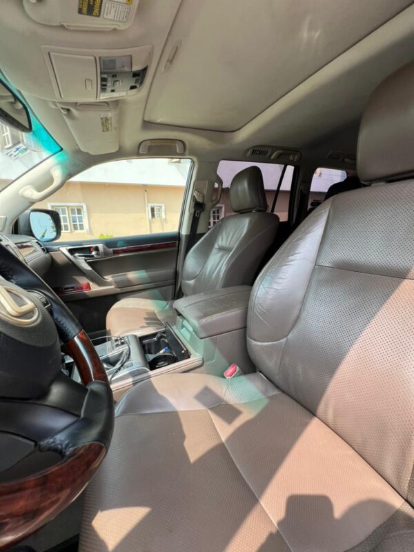 2019 Upgraded Lexus GX460 - Image 4