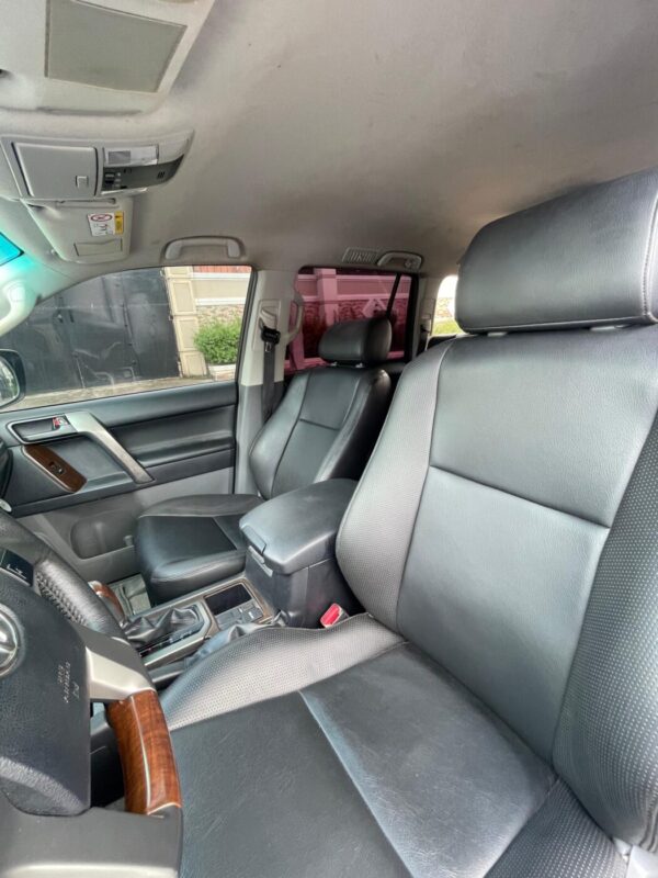 2013 Toyota Prado - Image 4